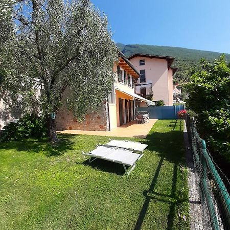 Apartment Maria Бренцоне-суль-Гарда Экстерьер фото